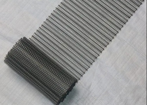 Belt Conveyor Mesh Tahan Minyak 304 Stainless Steel Weave Seimbang