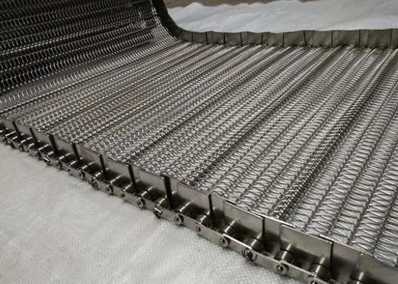 304 Material Chain Mesh Conveyor Belt Untuk Produksi Makanan Chocolate Ball