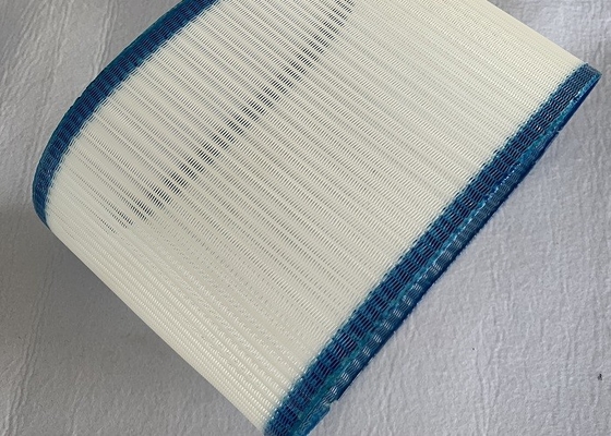 Mudah Bersih Polyester Spiral Dryer Screen Mesh Belt Untuk Tas Anyaman Dan Karton Kayu