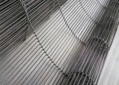 Food Grade 304 Stainless Steel Flat Flex Wire Mesh Conveyor Belt Untuk Pendinginan