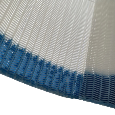 Industrial Polyester Spiral Conveyor Belt Dengan Lebar 0.1-5m Dan Lebar Loop 5.2-12mm