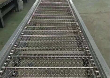 High Tensile 316 Stainless Steel Spiral Grid Belt untuk Pengiriman Mesin Kemasan