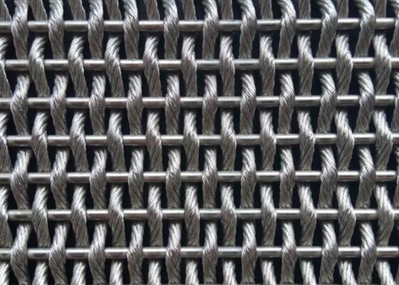 Mesh Spiral Stainless Steel Lebar Dengan Kawat Tembaga, Ideal Untuk Fasad Dinding Tirai Dan Partisi Komersial.