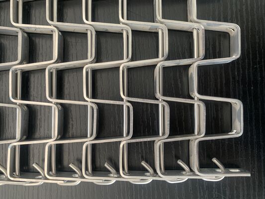 304 316L stainless steel flat wire mesh belt mudah dibersihkan untuk cuci makanan pendingin