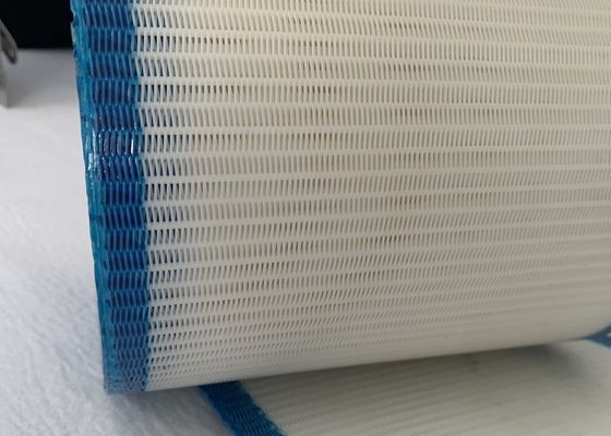 Food Grade Middle Ring ISO 9001 Polyester Mesh Belt Untuk Pengolahan Makanan