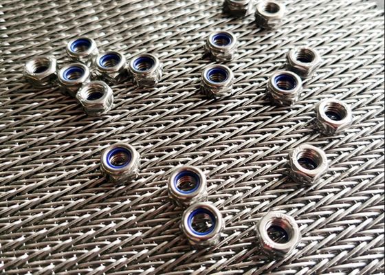 High Density SUS201 Herringbone Conveyor Belt Untuk Pengikat Pengikat